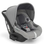 Aptica System Quattro colore Satin Grey con telaio Litio Black e seggiolino auto Darwin Infant